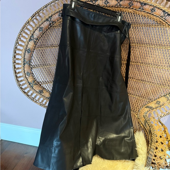 Tanya Taylor Hudson Skirt – Black Faux Leather | Size 10 - Picture 6 of 8